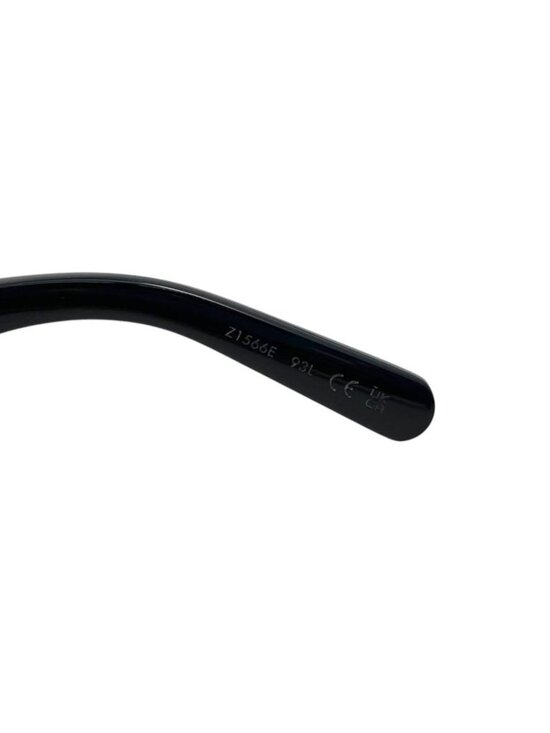 Louis Vuitton Sunglasses LV Link Square LV Logo Black Gold Eyewear main image 4
